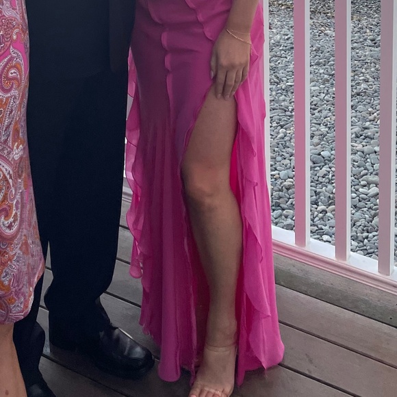 Pink Dress - Picture 4 of 4